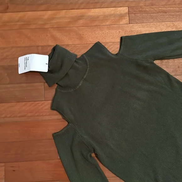 Zara Cropped Sweater - Picture 3 of 7